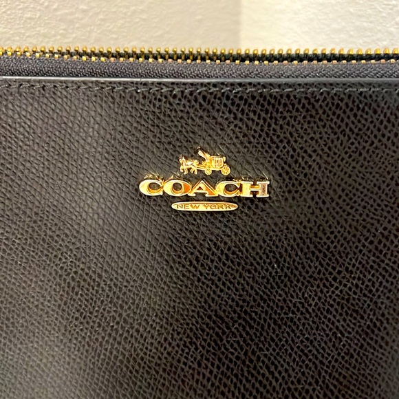 Vintage Coach Crossgrain Leather North / South Crossbody Bag Black - Picture 8 of 11